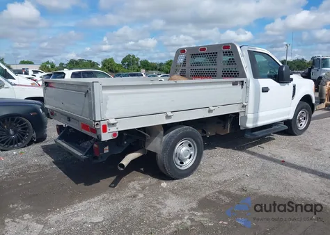 2017 Ford F-250 Xl z USA, uszkodzony, nr VIN 1FDBF2A63HEC81839